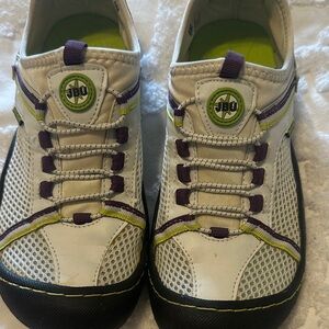 JBU White and Purple Athletic Shoes